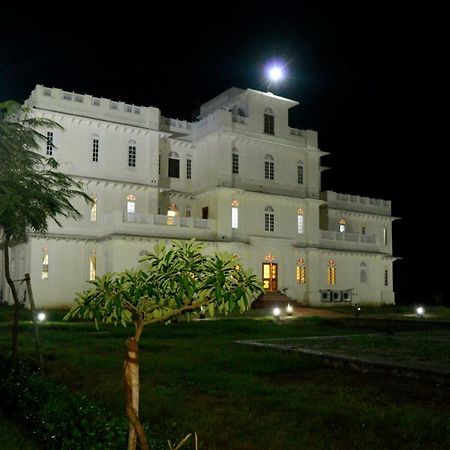 Aaram Baagh Resort & Spa Agra- By Pachar Group Агра Экстерьер фото